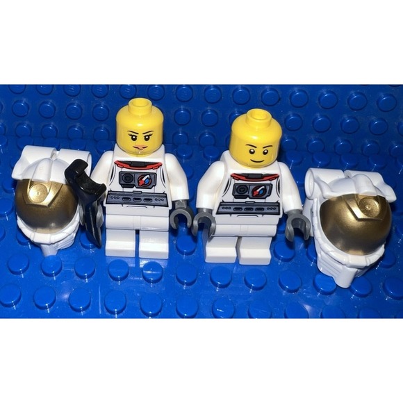 LEGO CITY Utility Shuttle (60078) Space Exploration - Picture 3 of 7